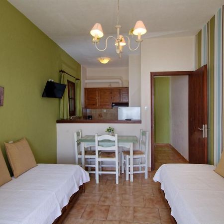 Iro Family Apartments Pelion เลโฟกาสโตร ภายนอก รูปภาพ