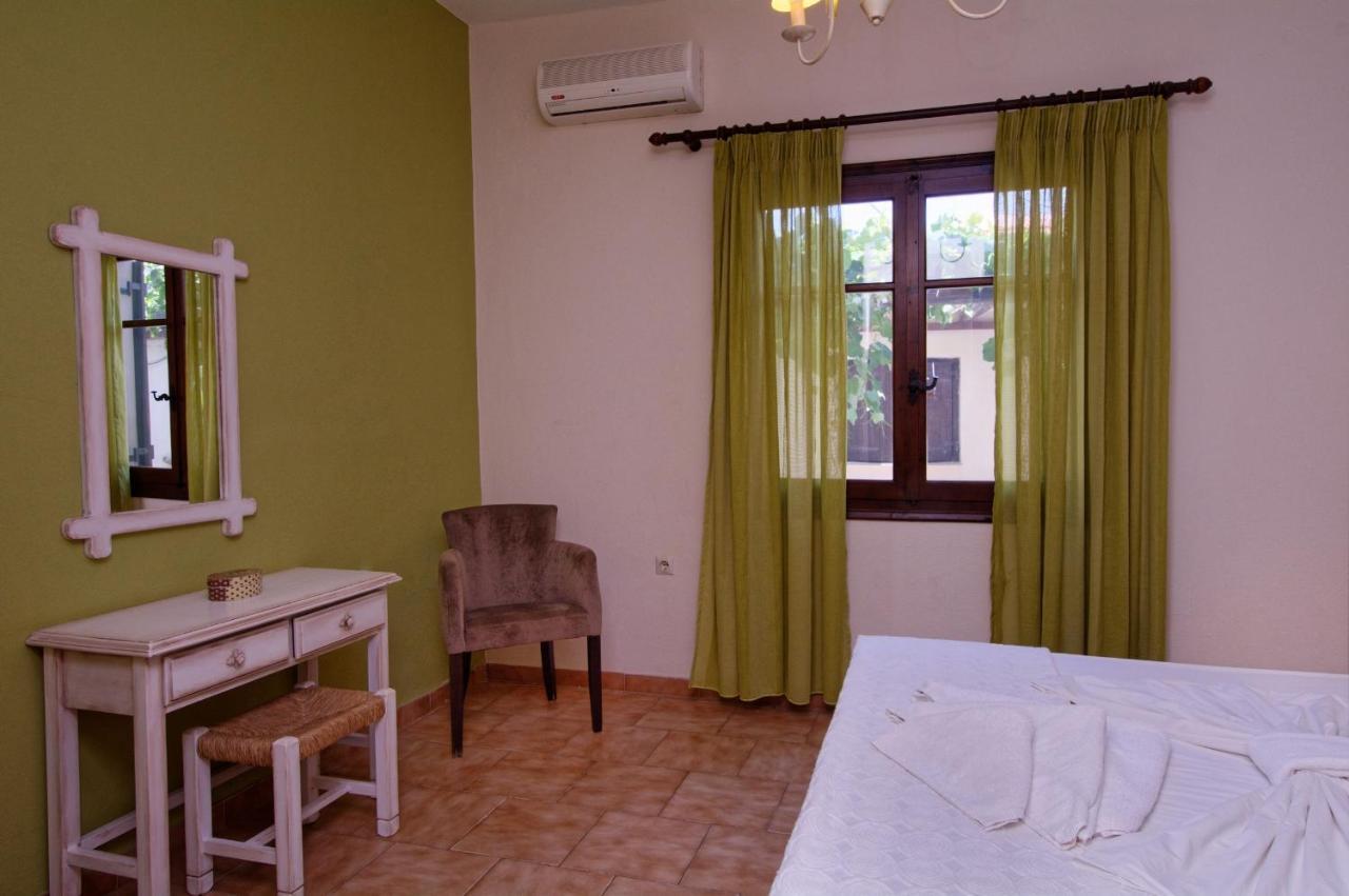 Iro Family Apartments Pelion เลโฟกาสโตร ภายนอก รูปภาพ