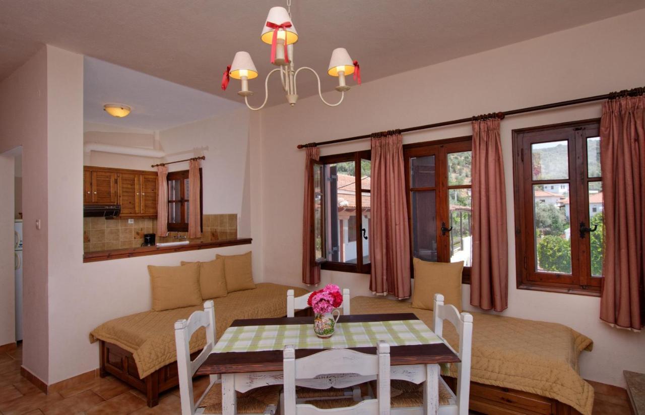 Iro Family Apartments Pelion เลโฟกาสโตร ภายนอก รูปภาพ